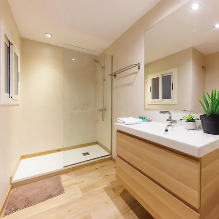 Bravissimo Mora 4 Apartment Girona