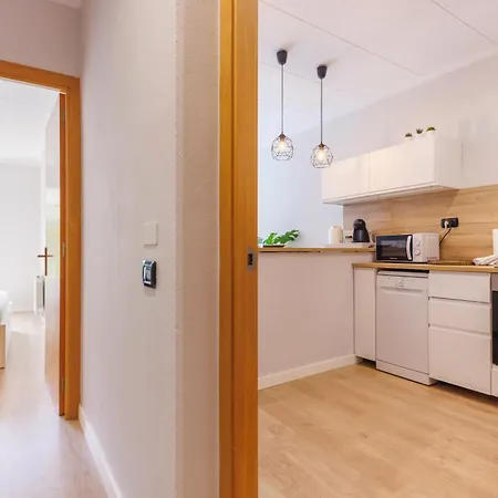 Apartment Bravissimo Mora 4 *